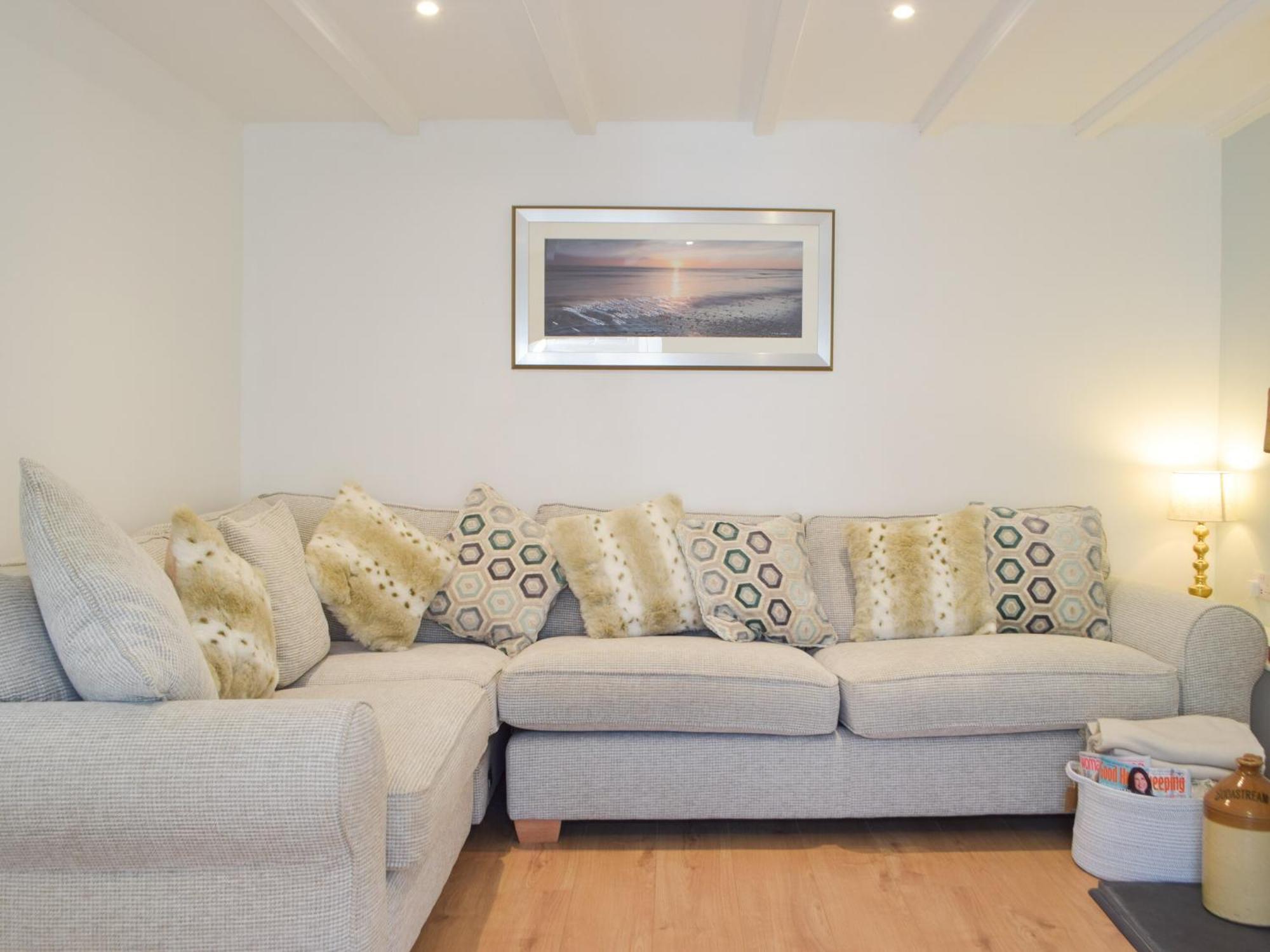Snowdrop Cottage Fishguard Exterior photo